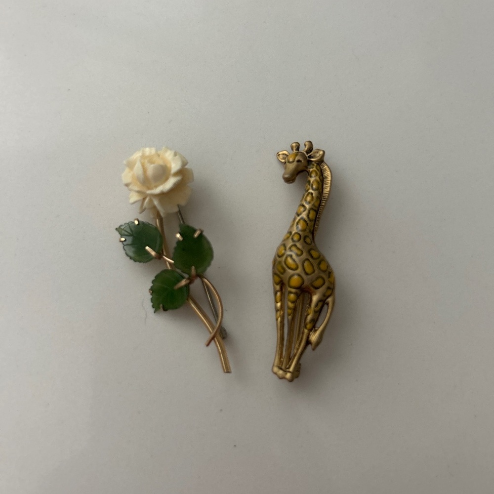Lapel pins